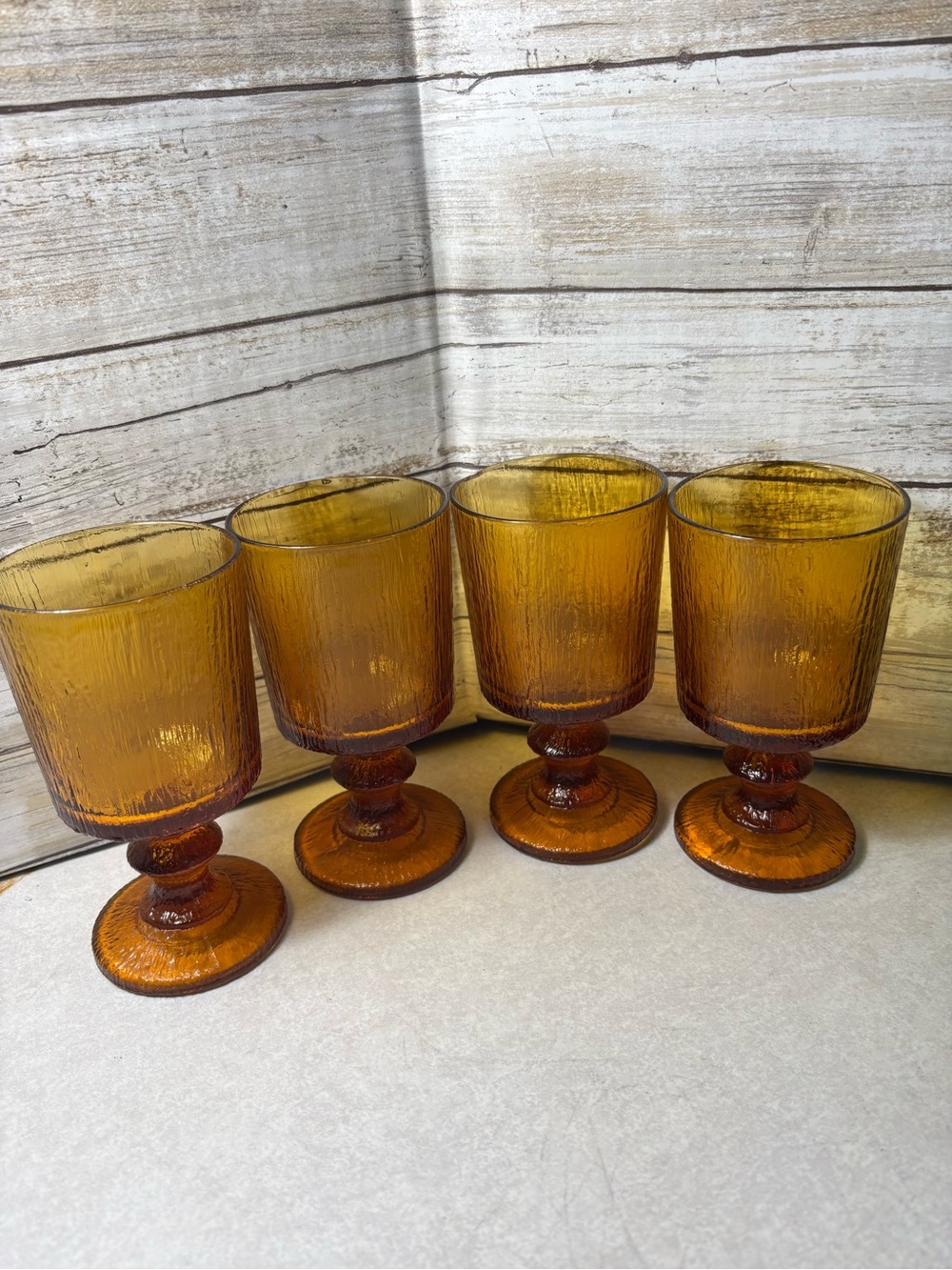 Set of 4 vintage 70s Ravenhead Siesta amber glass goblets